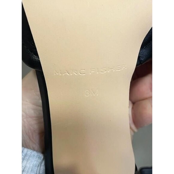 MARC FISHER Black Gold Rockstud Quilted Dacorin Slides Sandals Women's Sz 8 - Picture 6 of 9